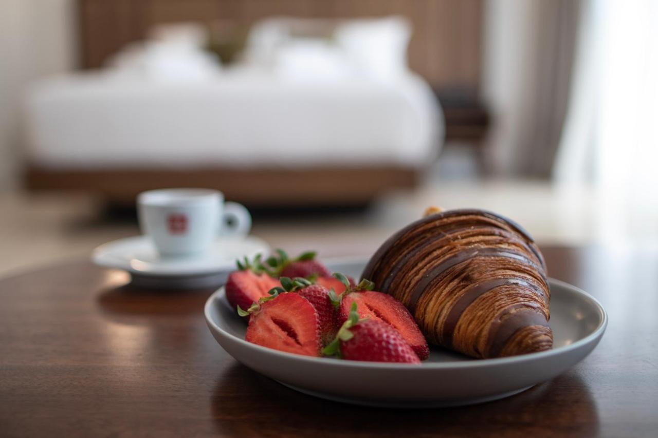 Mythodea Athens Suites Экстерьер фото