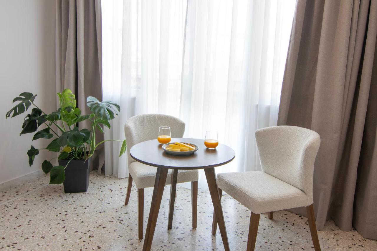 Mythodea Athens Suites Экстерьер фото